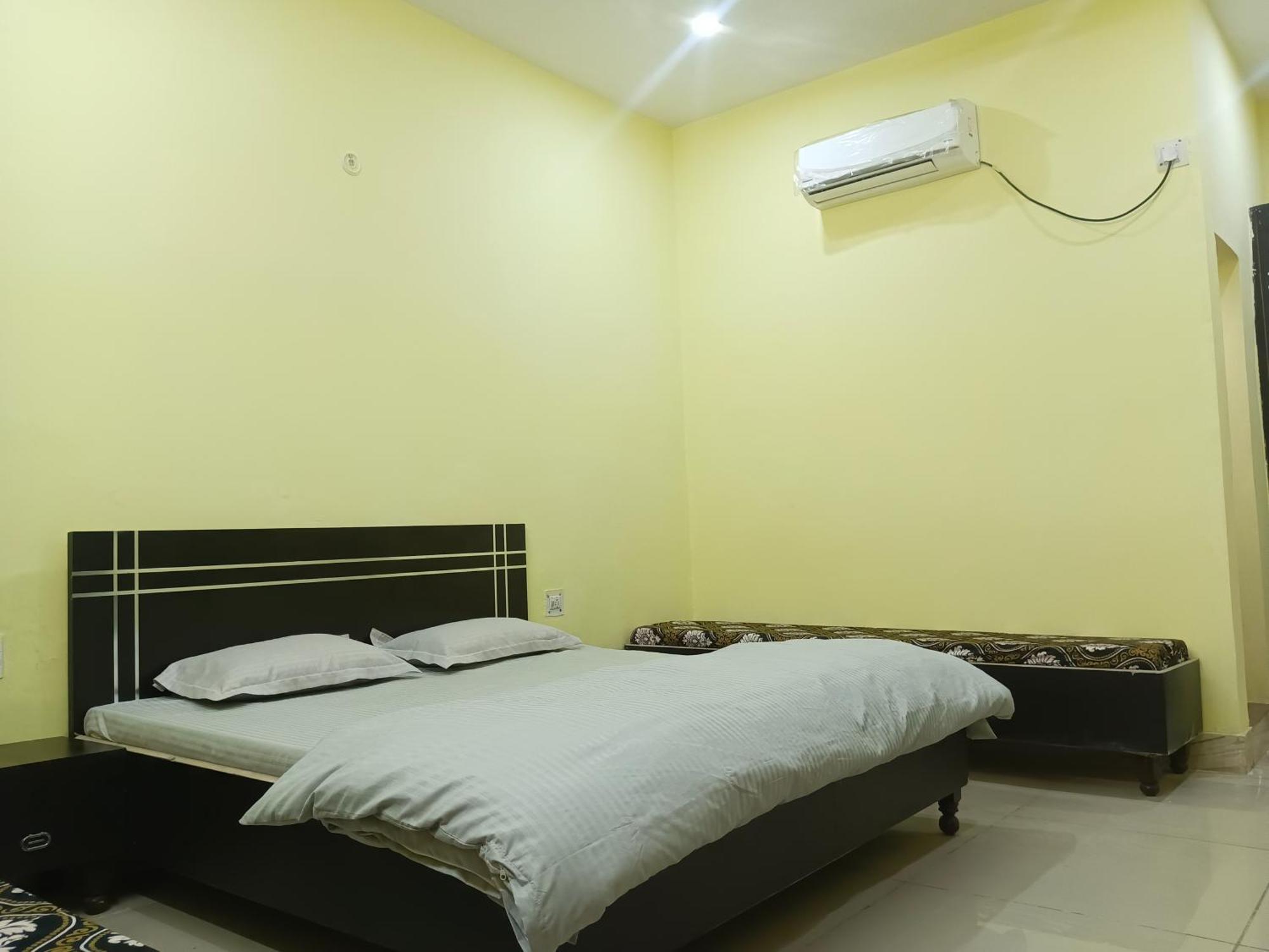 Hotel G G Multi Complex Meerut Exterior foto
